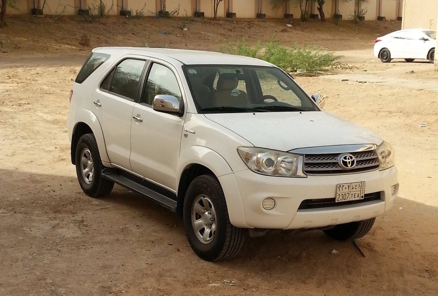 Toyota Fortuner 2.7 (158 Hp) 4WD Automatic