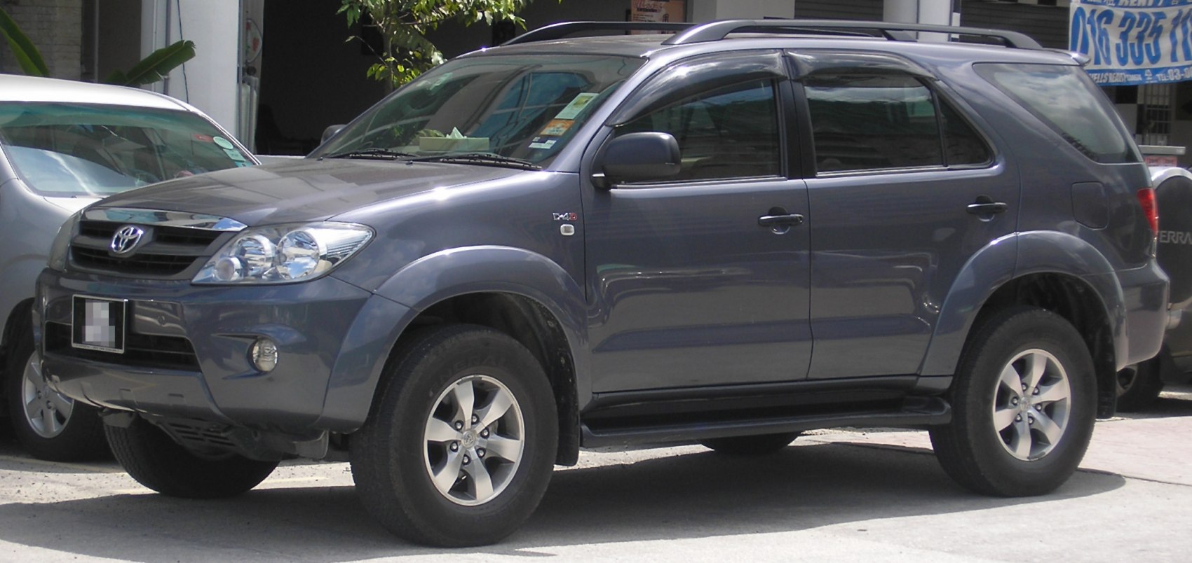 Toyota Fortuner 2.7 G (118 Hp) Automatic