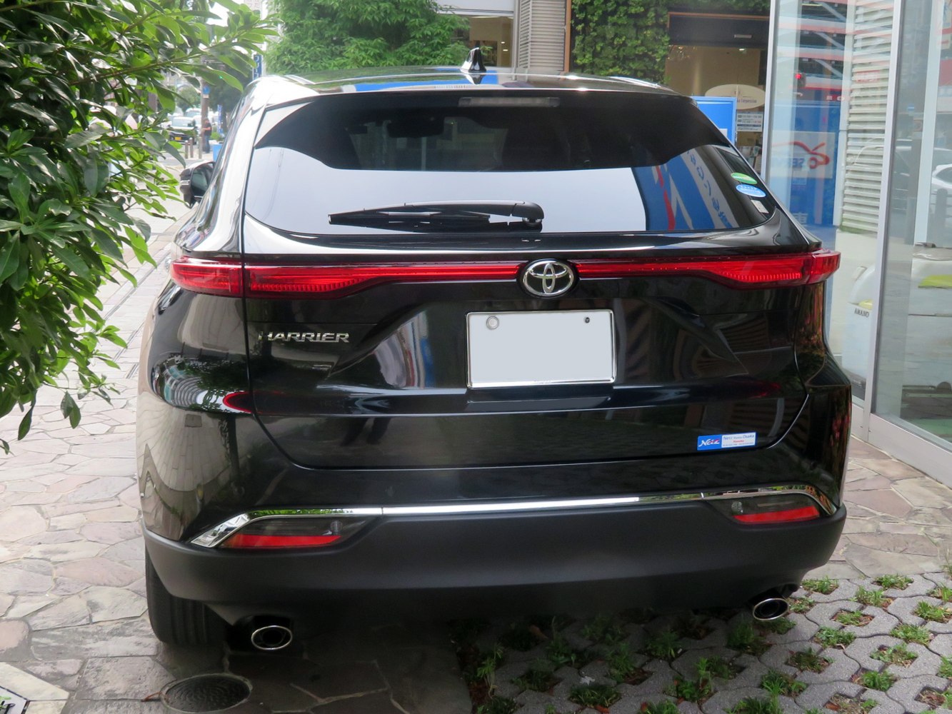 Toyota Harrier 2.5 (222 Hp) Hybrid E-Four e-CVT