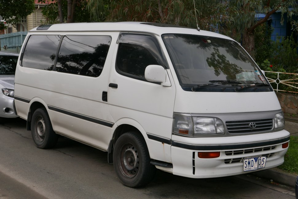 Toyota Hiace 3.0 D (131 Hp)