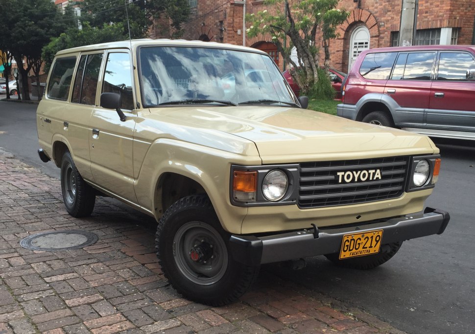 Toyota Land Cruiser 4.0 (150 Hp) 4WD Automatic