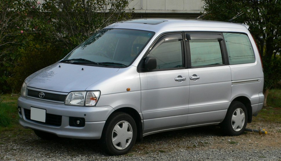 Toyota Noah 2.0 i (156 Hp)