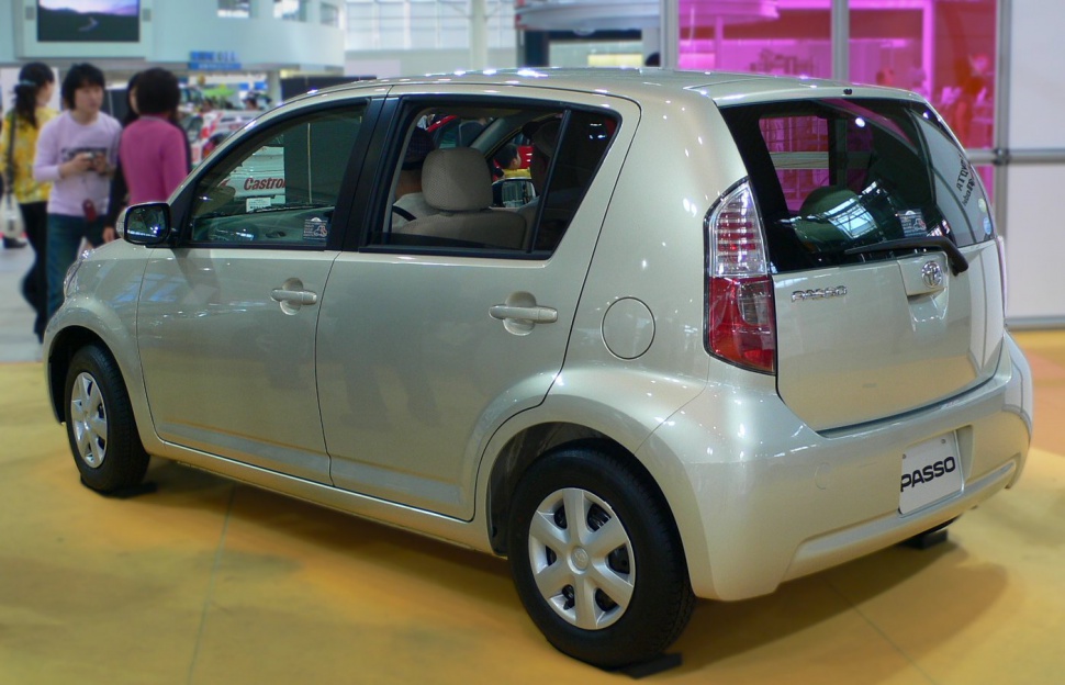 Toyota Passo 1.3i (88 Hp) Automatic