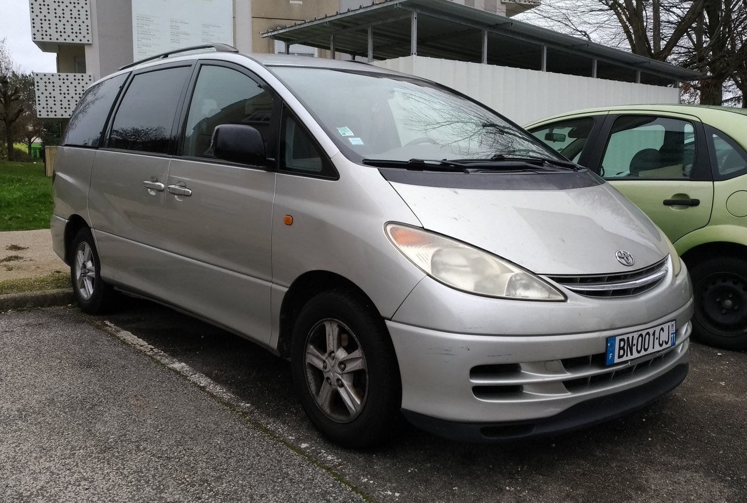 Toyota Previa 2.4 16V (156 Hp) Automatic