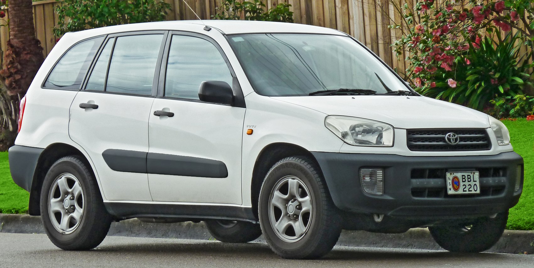 Toyota RAV4 2.0i 16V (150 Hp) 4WD