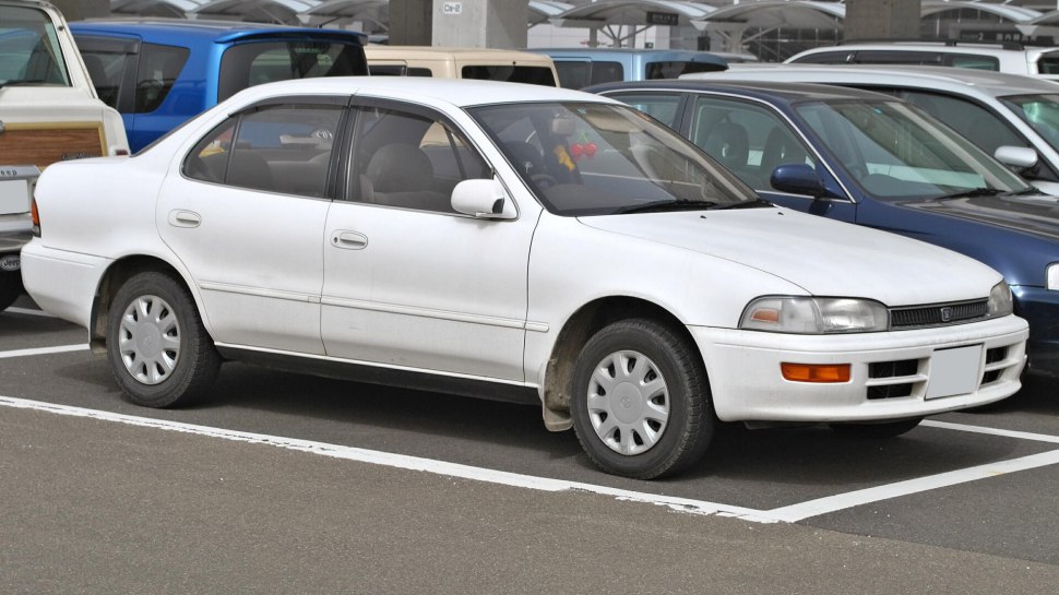 Toyota Sprinter 1.5 16V (105 Hp)