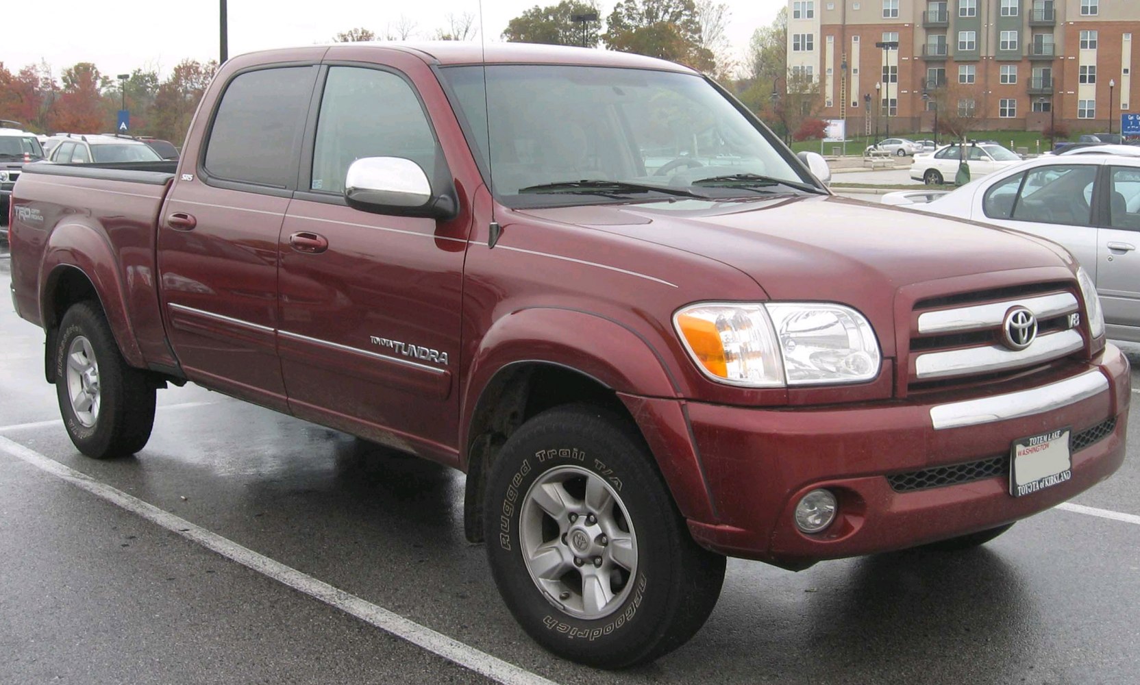 Toyota Tundra SR5 4.7i V8 (240 Hp) Automatic