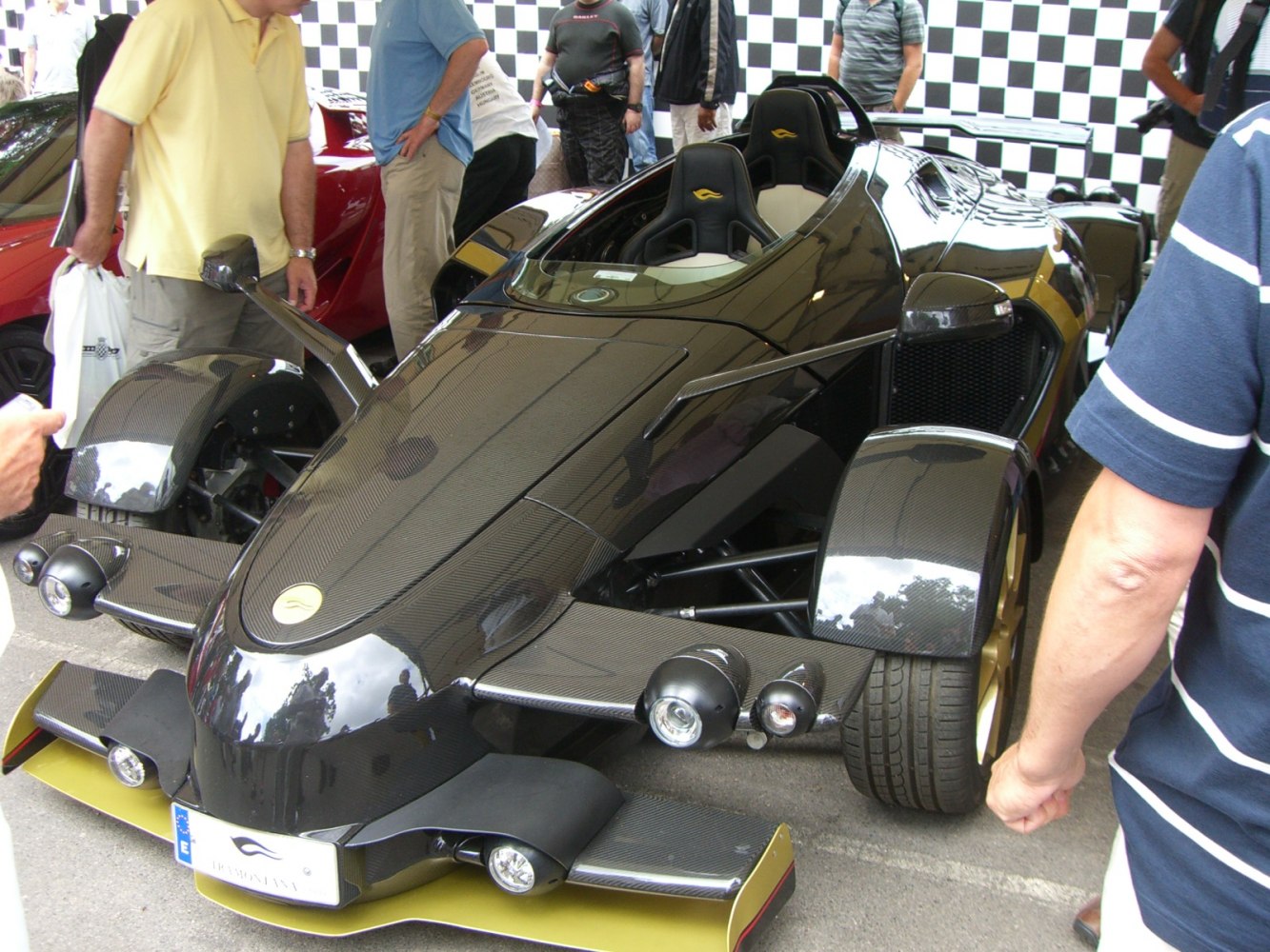 Tramontana XTR 5.5 V12 (720 Hp)