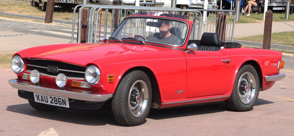 Triumph TR 6