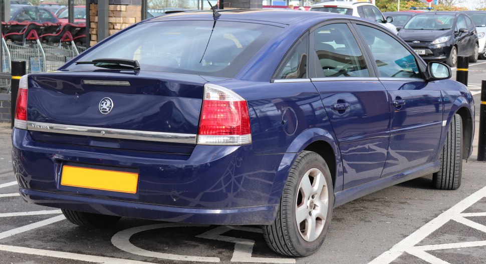 Vauxhall Vectra 1.9 CDTi ECOTEC (120 Hp)