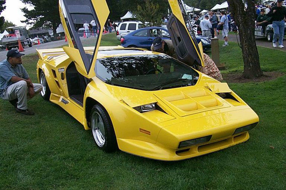 Vector W8 Twin Turbo