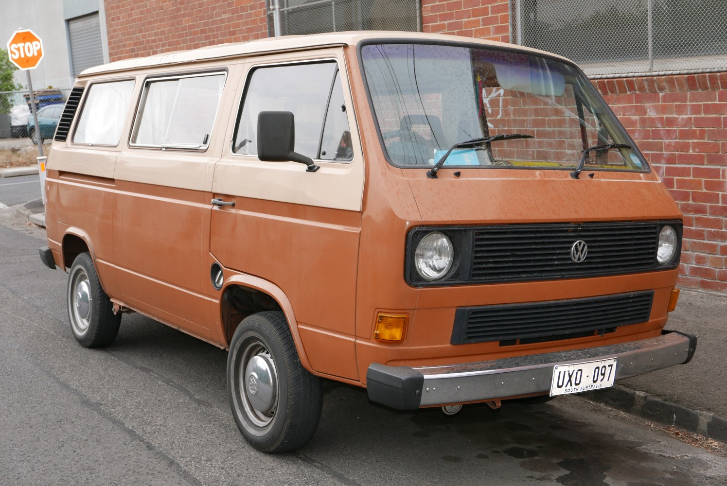 Volkswagen Caravelle 1.9 (78 Hp) Syncro 14