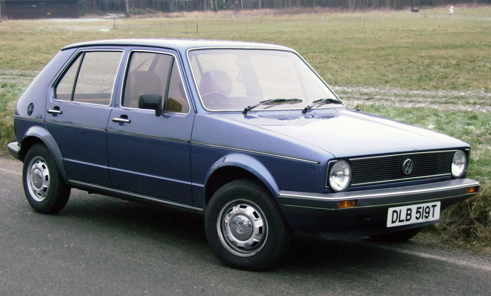 Volkswagen Golf 1.6 GTI (110 Hp)