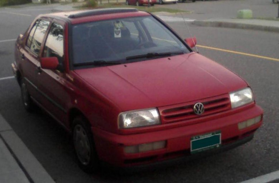 Volkswagen Jetta 1.6 (75 Hp) Automatic