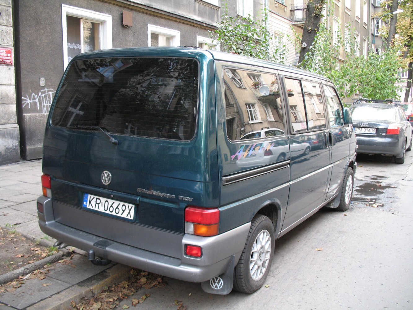 Volkswagen Multivan 2.5 TDI (150 Hp)