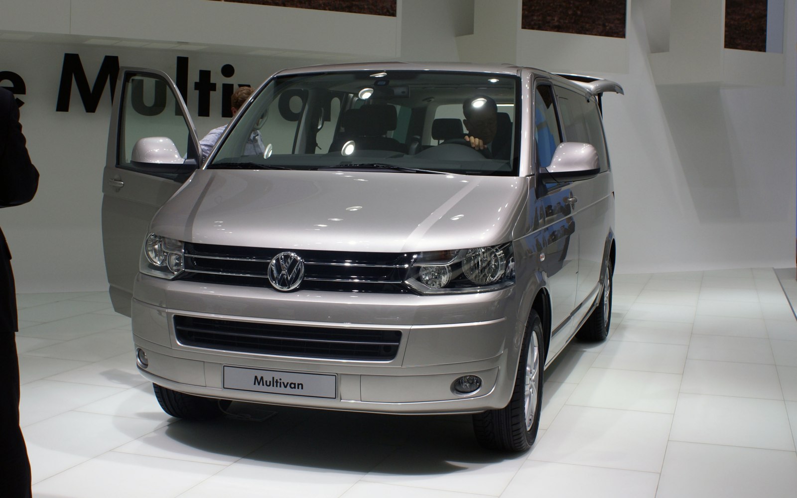 Volkswagen Multivan 2.0 TSI (204 Hp) DSG 4MOTION