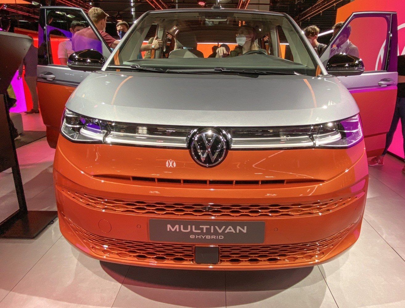 Volkswagen Multivan 2.0 TSI (204 Hp) DSG