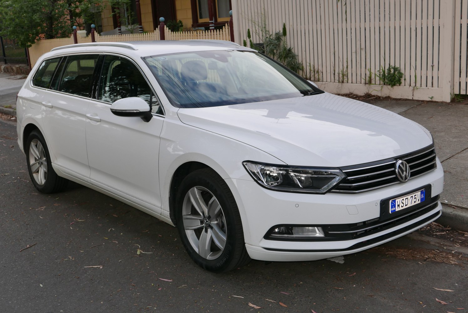 Volkswagen Passat 1.6 TDI BMT (120 Hp)