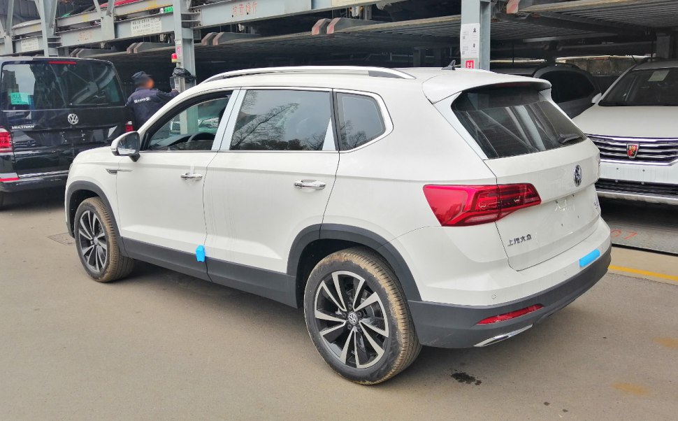 Volkswagen Tharu R-Line 280TSI (150 Hp) DSG