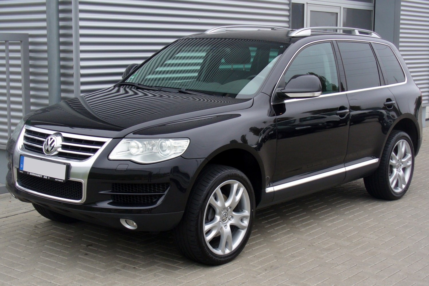 Volkswagen Touareg 6.0 W12 48V Sport (500 Hp)