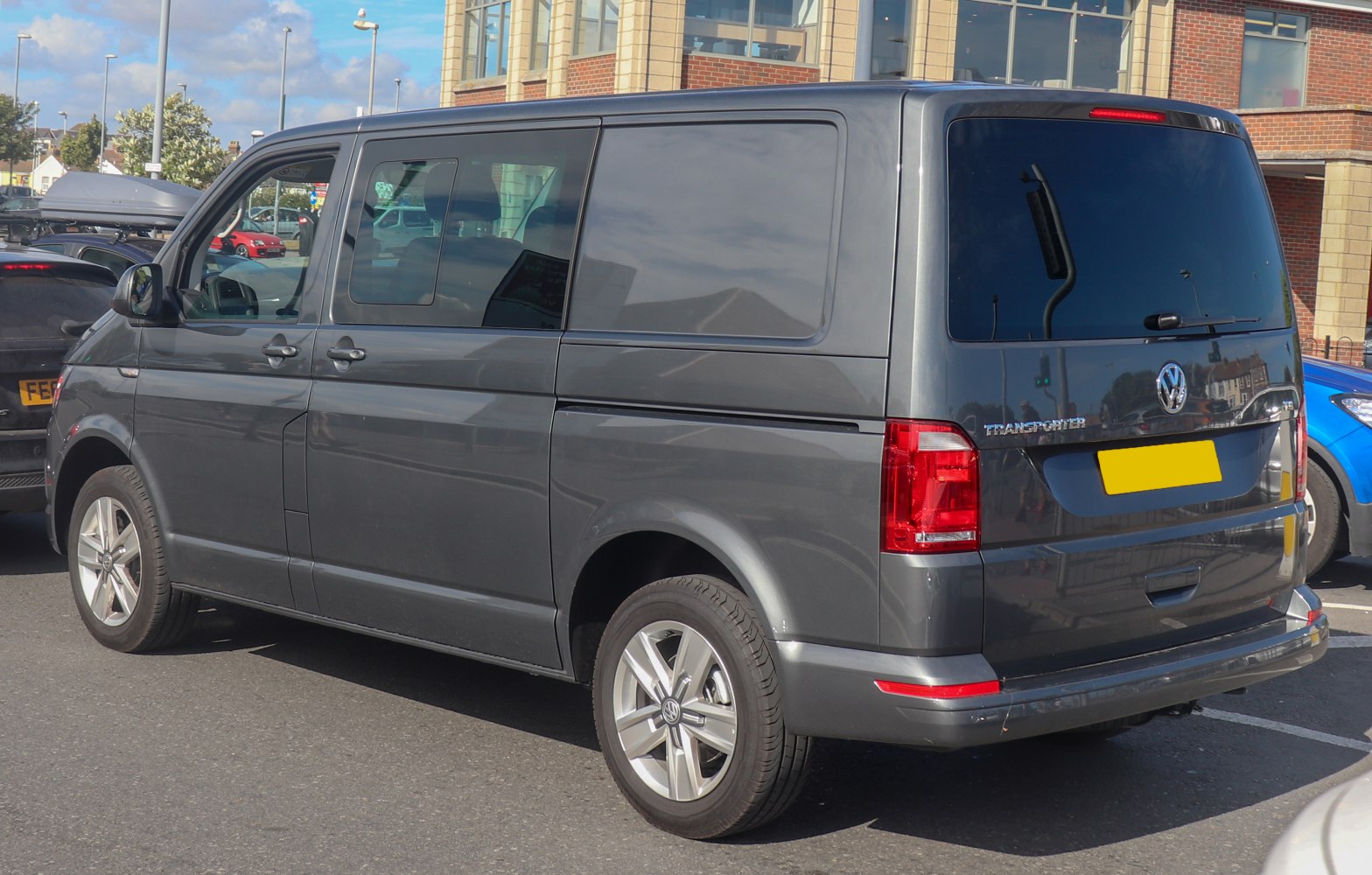 Volkswagen Transporter 2.0 TDI (84 Hp) L1H1