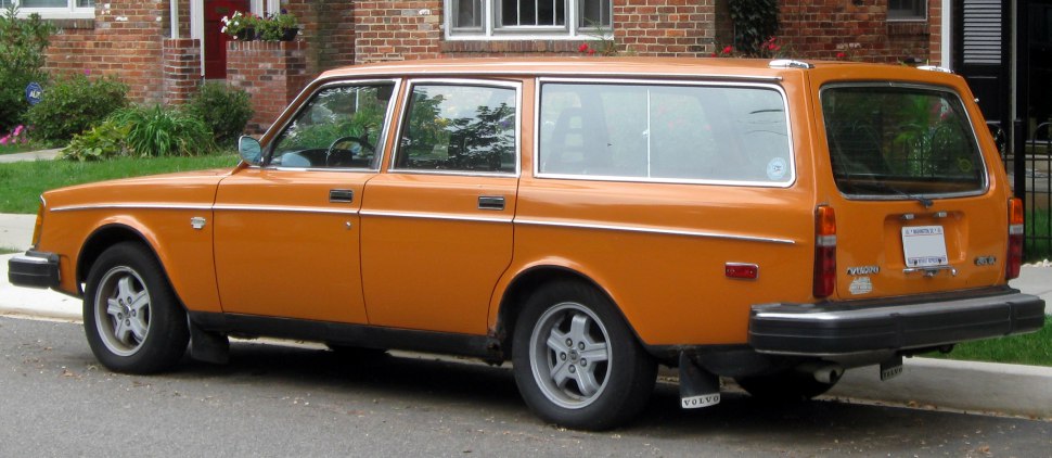 Volvo 240 2.3 (131 Hp)