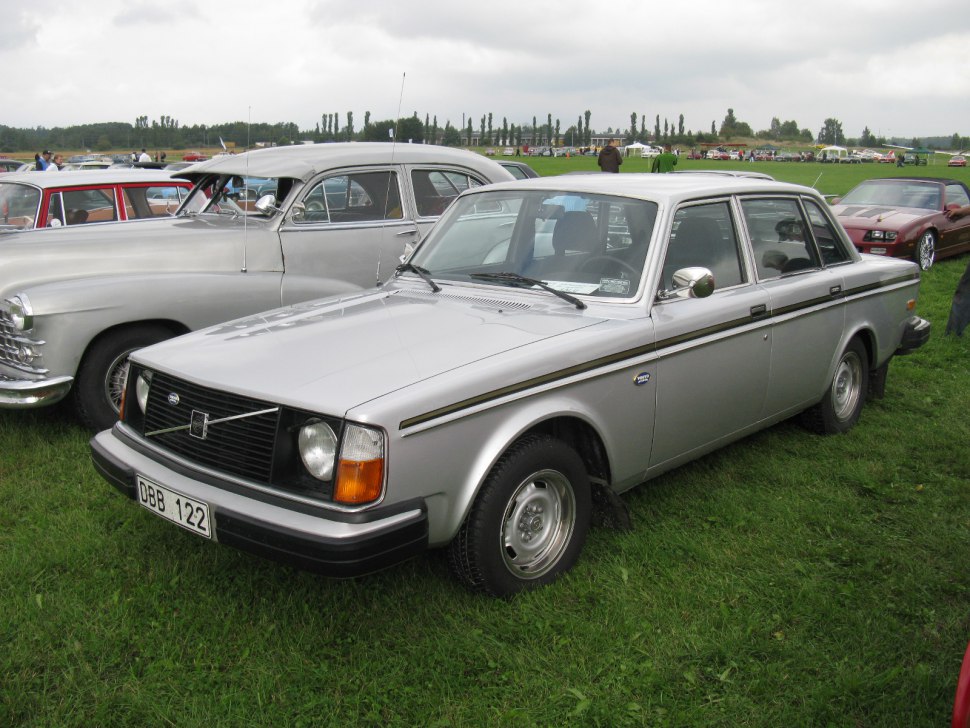 Volvo 240