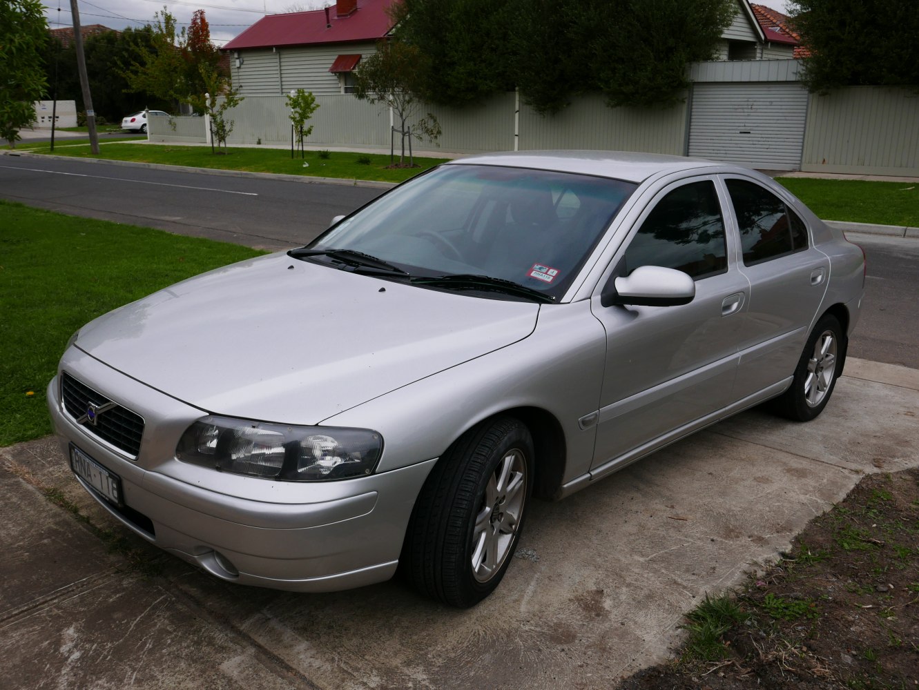 Volvo S60 2.4i T5 20V (260 Hp)