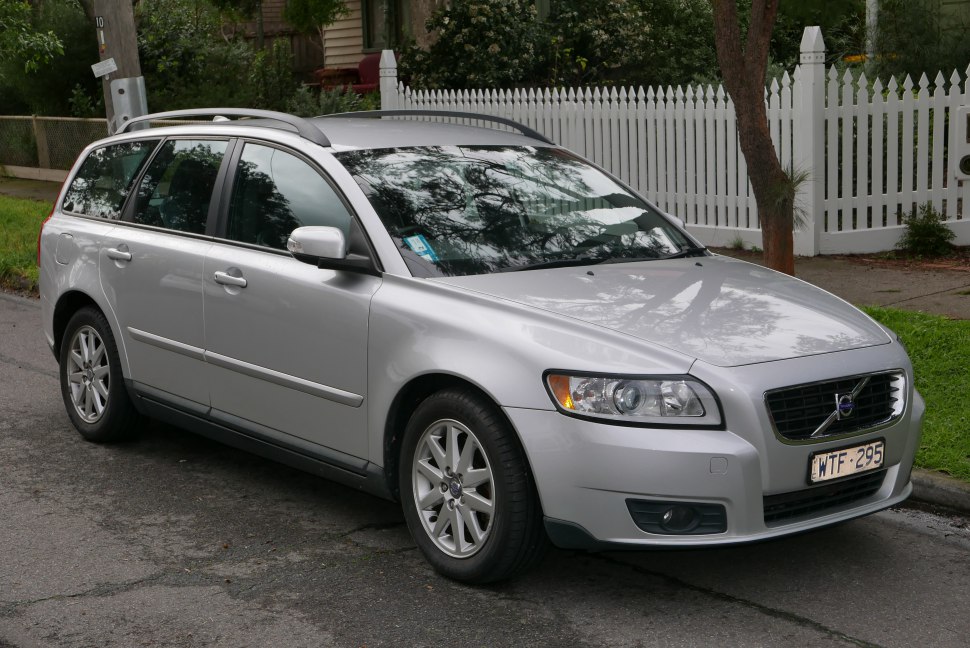 Volvo V50