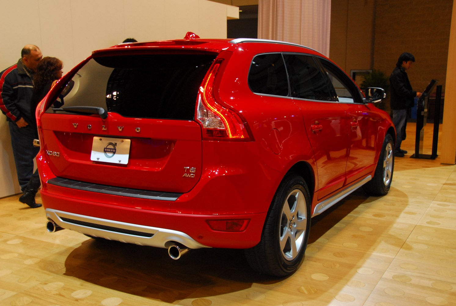 Volvo XC60 3.2 (243 Hp) AWD